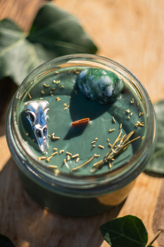 Svíčka ve skle Leshy s přívěskem - Cedr a Bergamot