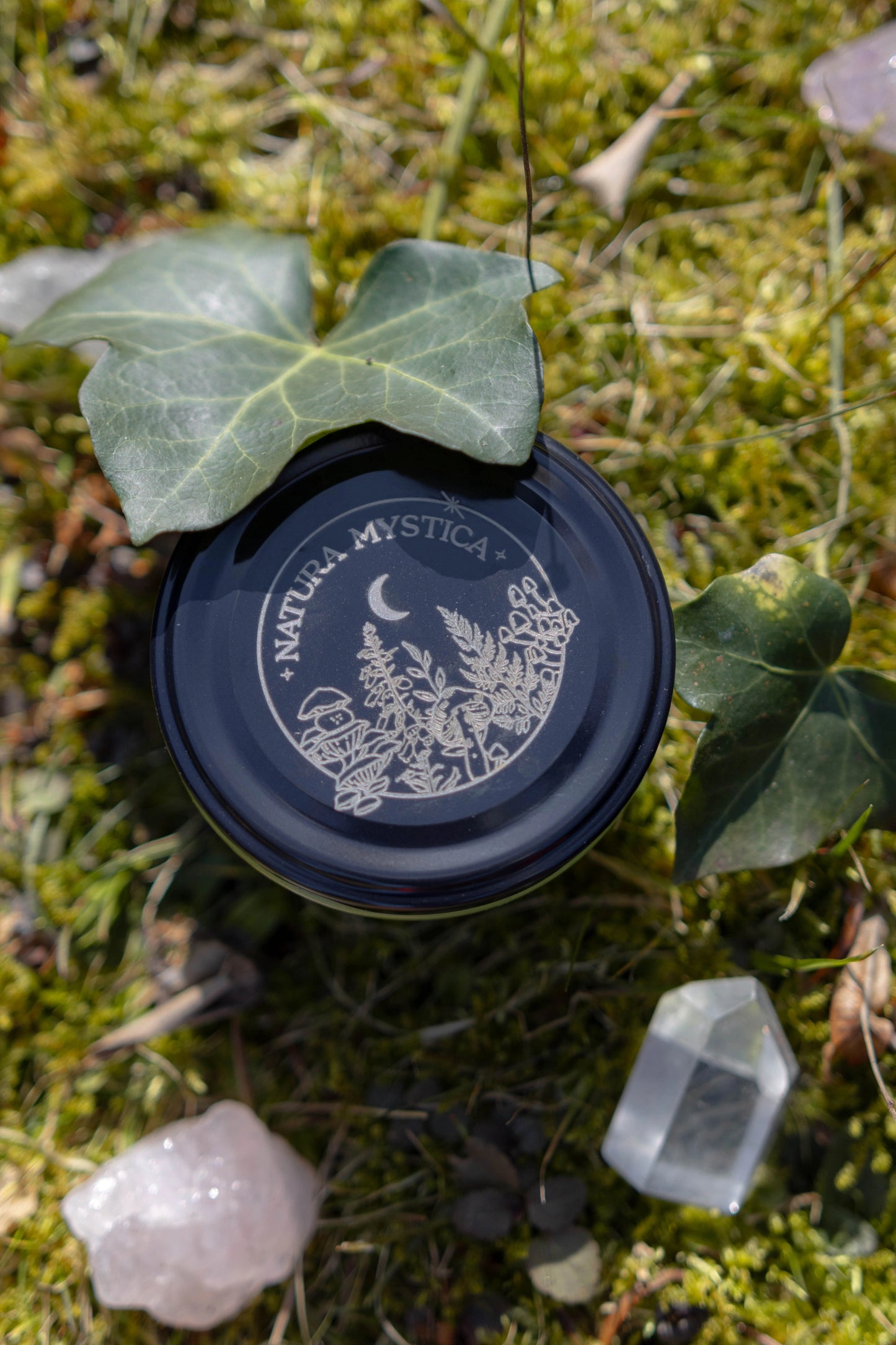 Svíčka ve skle Ostara - Fialka, Magnolie, Máta
