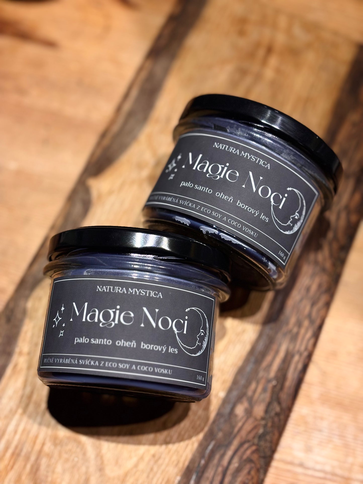 Svíčka ve skle Magie Noci - Palo Santo, Oheň, Borový les